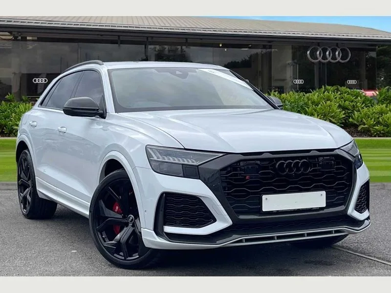 Audi Q8 Hiring